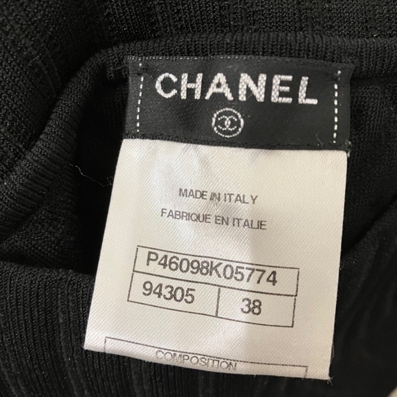Authentic CHANEL High Waisted Womens Skirt Size 38 Black Diagonal Pattern Italy - Picture 9 of 9